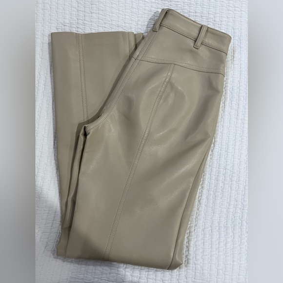 Aritzia Rebel Pant size 0 - Picture 2 of 4